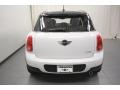 Light White - Cooper Countryman Photo No. 9