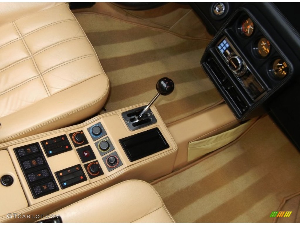 1989 Ferrari 328 GTS Controls Photo #67120583