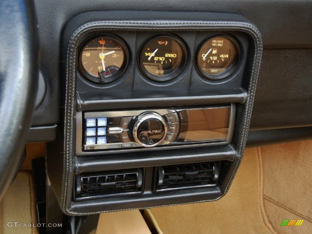 1989 Ferrari 328 GTS Gauges Photo #67120592