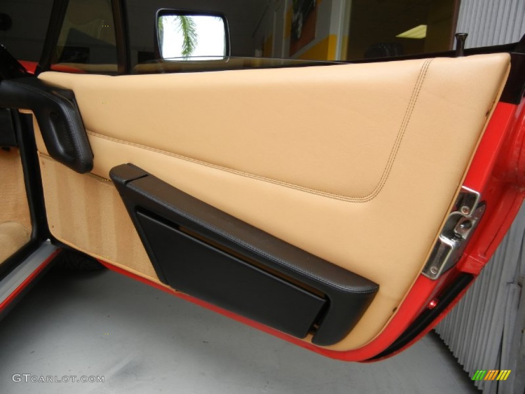 1989 Ferrari 328 GTS Tan Door Panel Photo #67120637