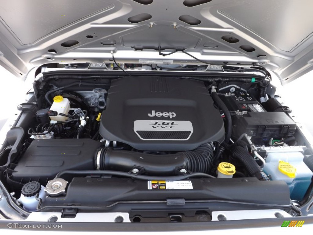 2012 Jeep Wrangler Unlimited Sport 4x4 Right Hand Drive 3.6 Liter DOHC 24-Valve VVT Pentastar V6 Engine Photo #67121336