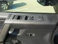Radiant Silver - Titan SE Crew Cab Photo No. 21