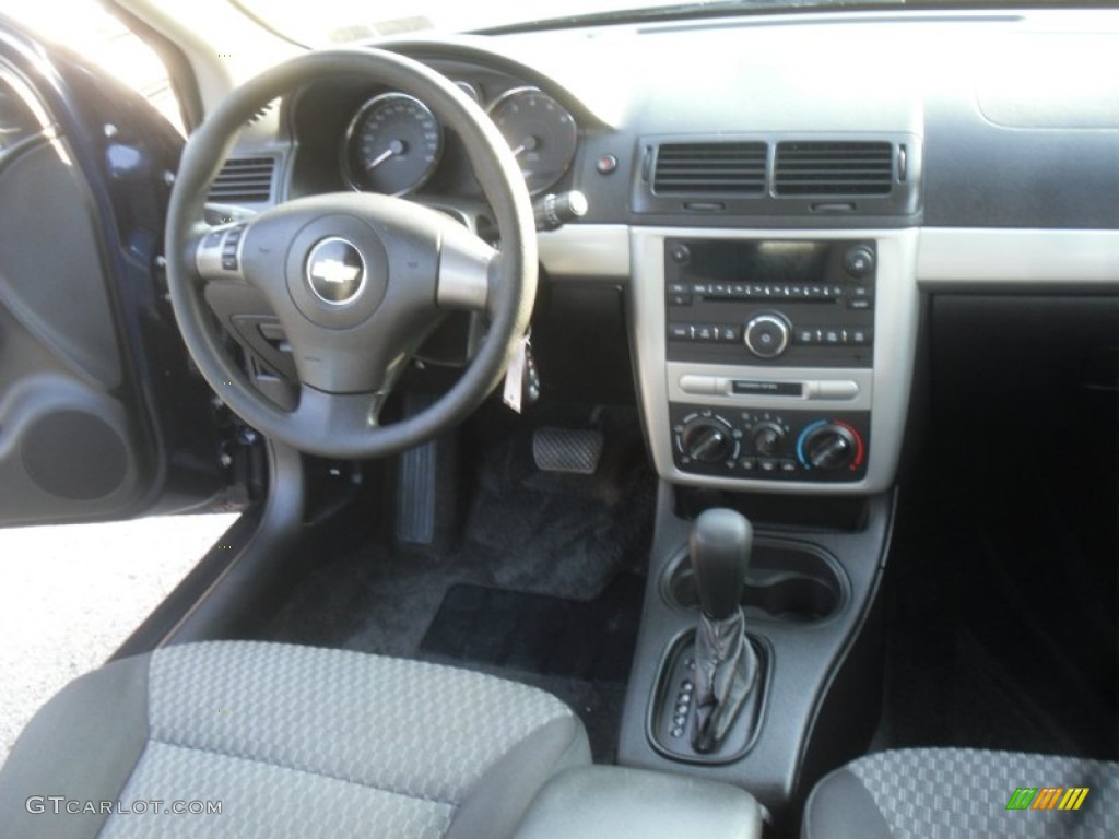 2009 Cobalt LT Sedan - Imperial Blue Metallic / Ebony photo #11