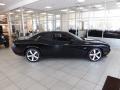 Pitch Black - Challenger SRT8 392 Photo No. 6