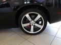 Pitch Black - Challenger SRT8 392 Photo No. 18