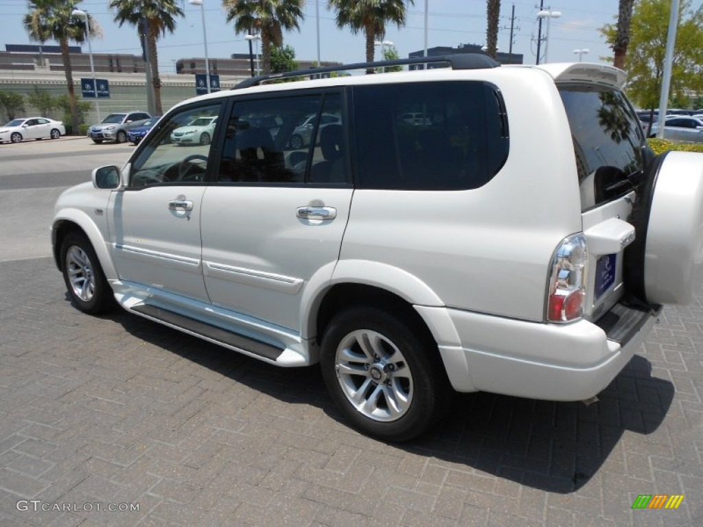 2006 XL7  - White Pearl / Beige photo #5