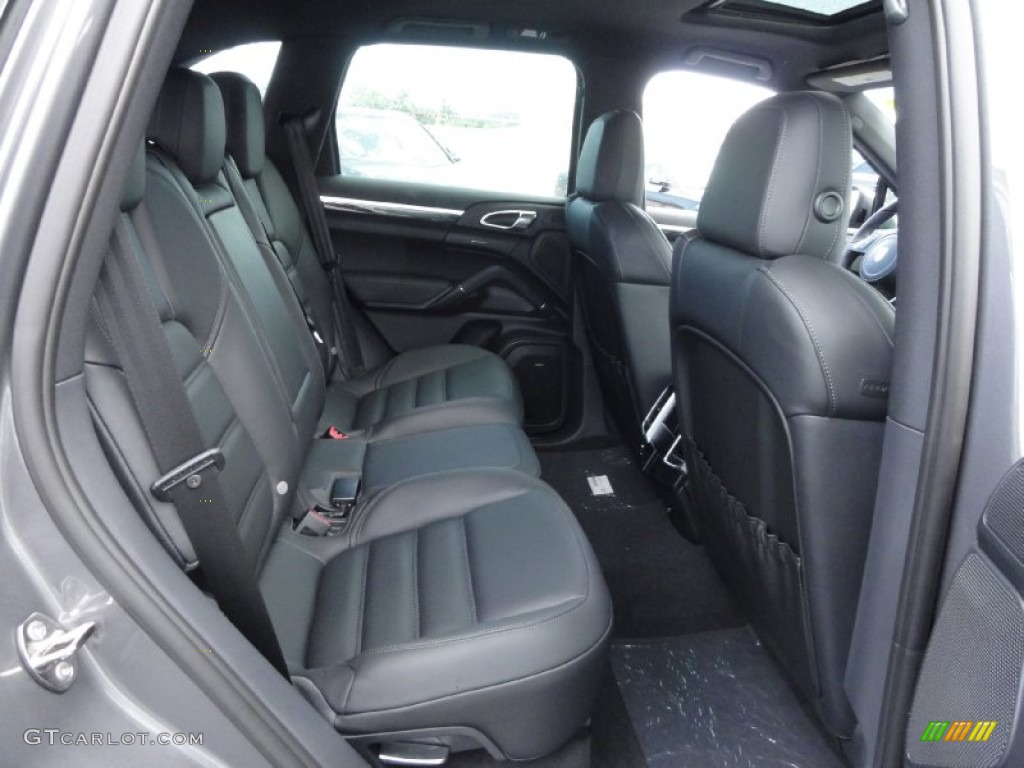 2012 Porsche Cayenne S Rear Seat Photo #67126301