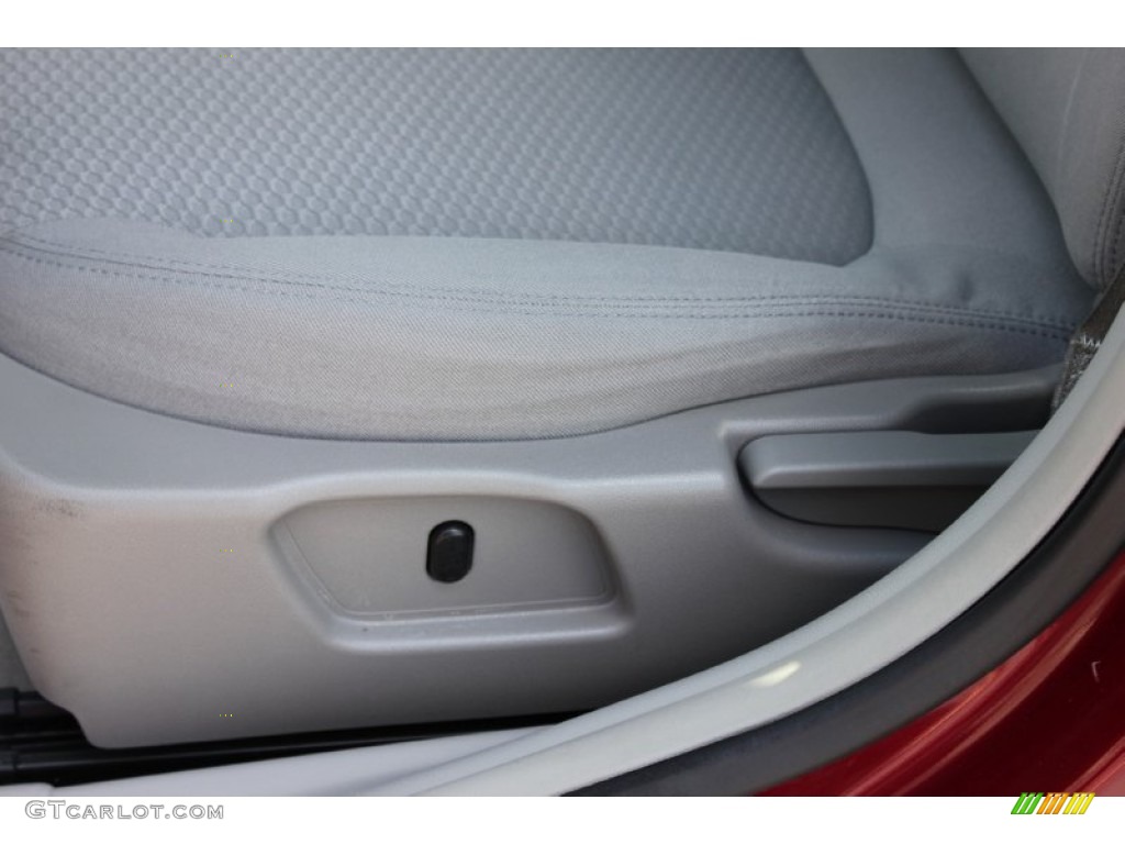 2006 Malibu LS Sedan - Sport Red Metallic / Cashmere Beige photo #9