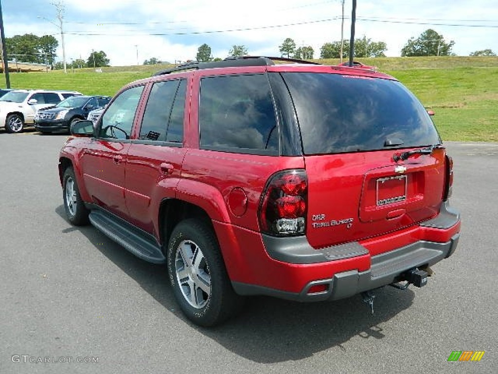 Medium Red Metallic 2005 Chevrolet TrailBlazer LT 4x4 Exterior Photo #67126550