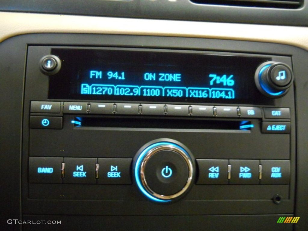 2006 Buick Lucerne CXL Audio System Photos