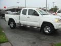 Super White - Tacoma V6 PreRunner Access Cab Photo No. 3