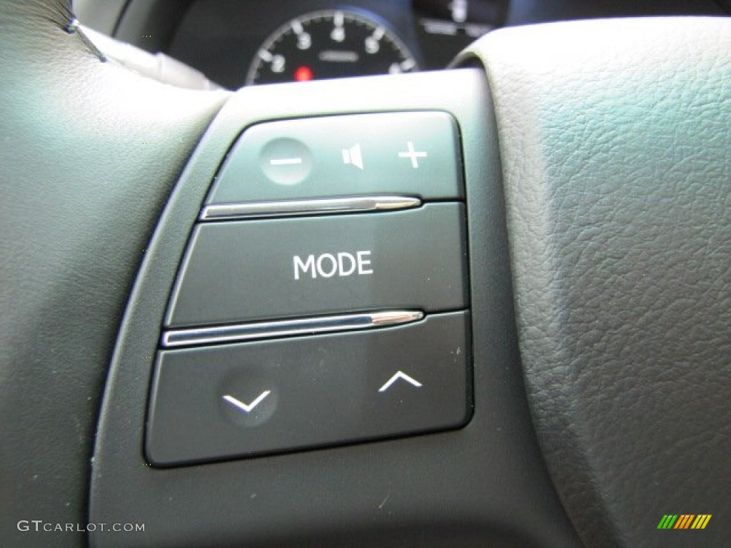 2011 Lexus RX 350 Controls Photo #67131593