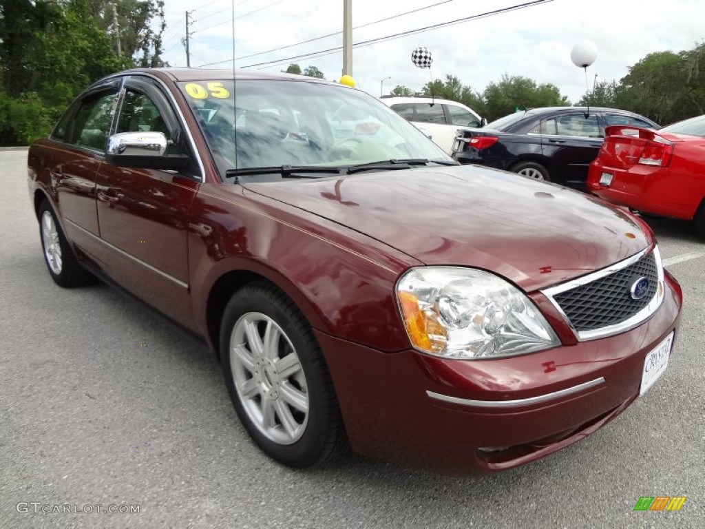 2005 Five Hundred Limited - Merlot Metallic / Pebble Beige photo #10