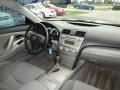 Super White - Camry SE Photo No. 11