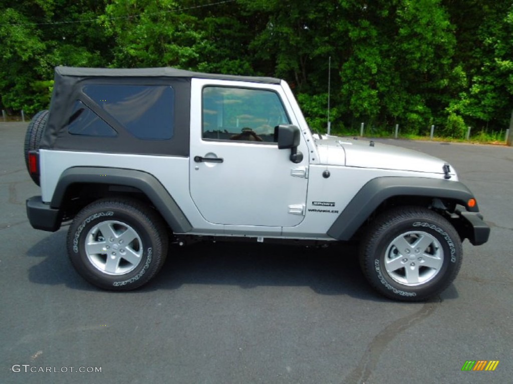 2012 Wrangler Sport S 4x4 - Bright Silver Metallic / Black photo #4