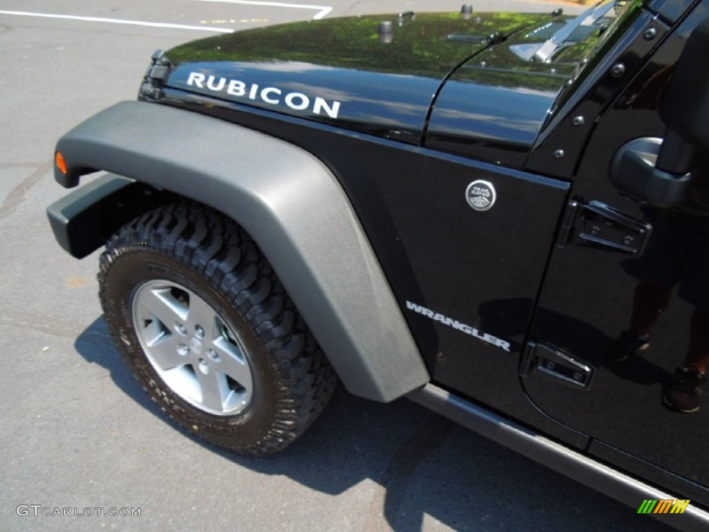 2012 Wrangler Rubicon 4X4 - Black / Black photo #26