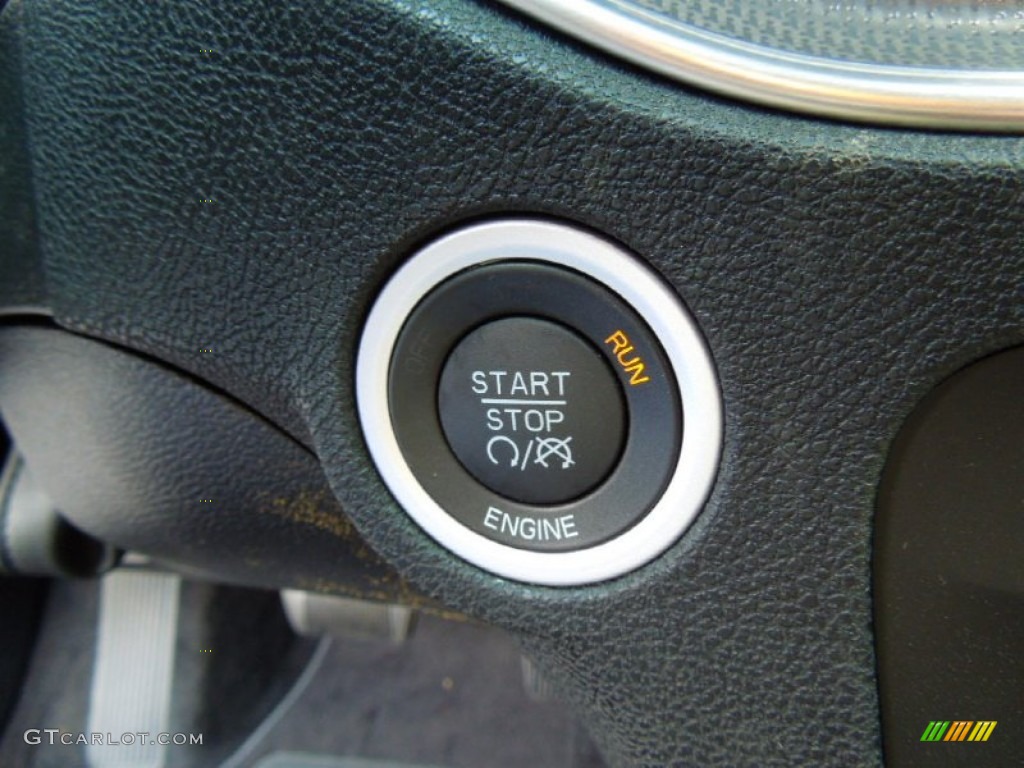 2012 Dodge Charger SE Controls Photo #67140939