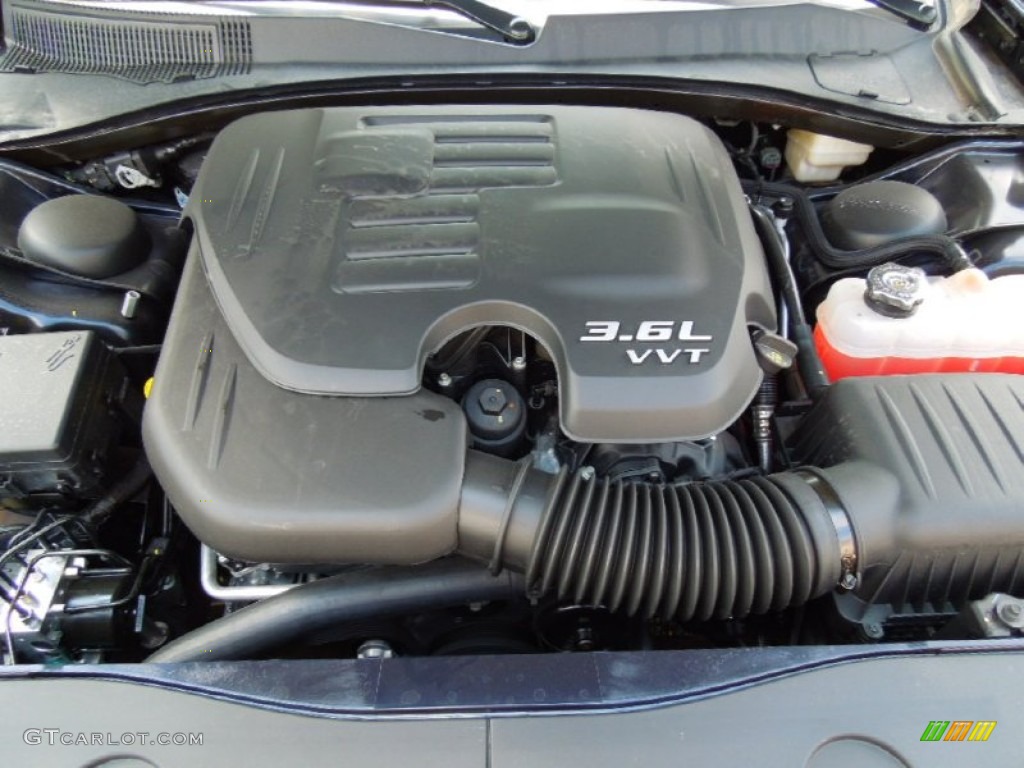 2012 Dodge Charger SE 3.6 Liter DOHC 24-Valve Pentastar V6 Engine Photo #67141030