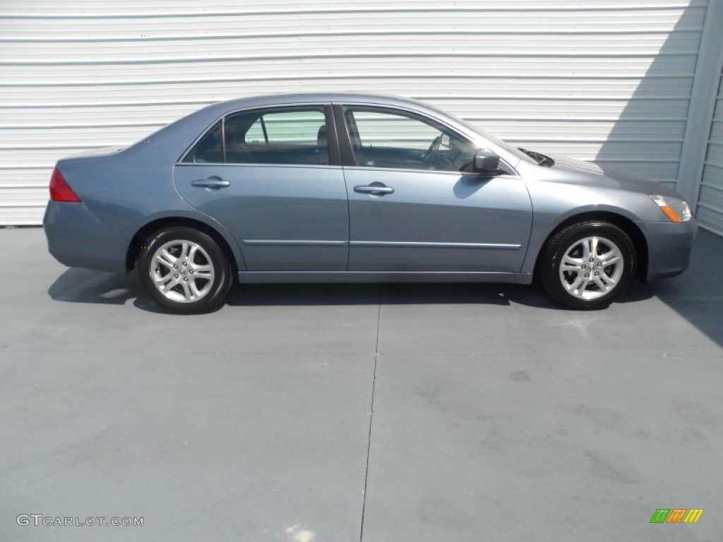 2007 Accord SE Sedan - Cool Blue Metallic / Gray photo #2