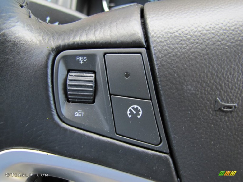 2012 Chevrolet Captiva Sport LTZ AWD Controls Photo #67144146