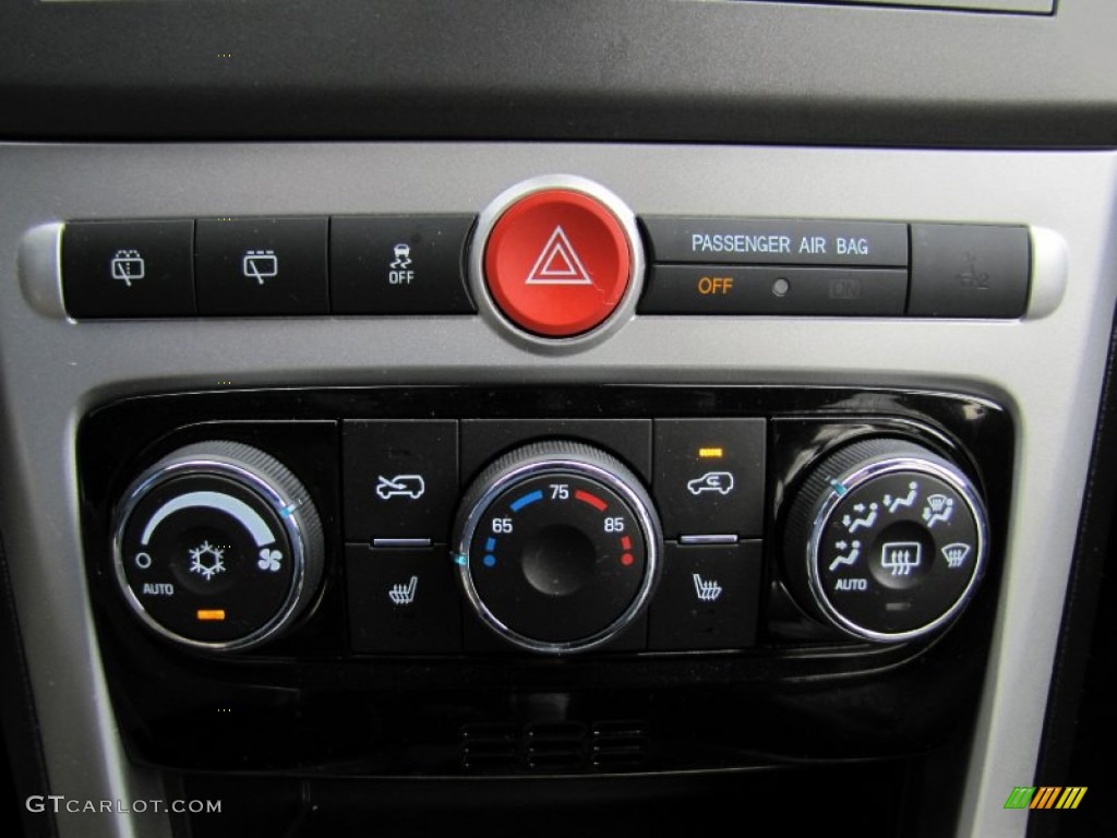 2012 Chevrolet Captiva Sport LTZ AWD Controls Photo #67144191