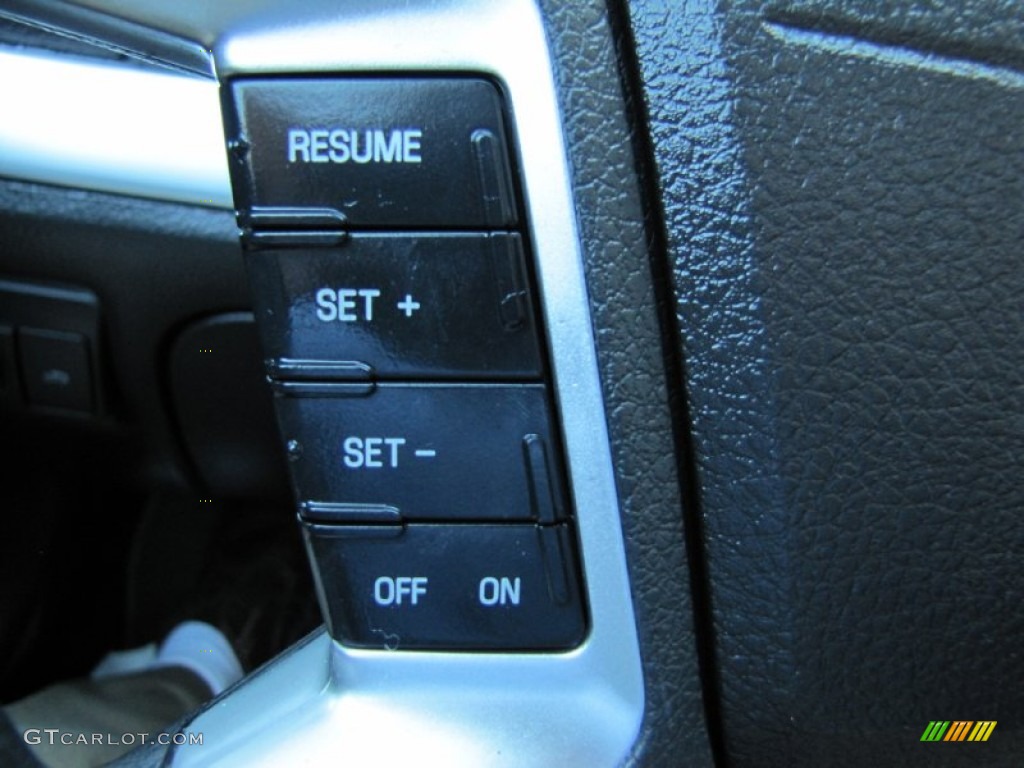 2008 Mercury Milan V6 Controls Photo #67145886