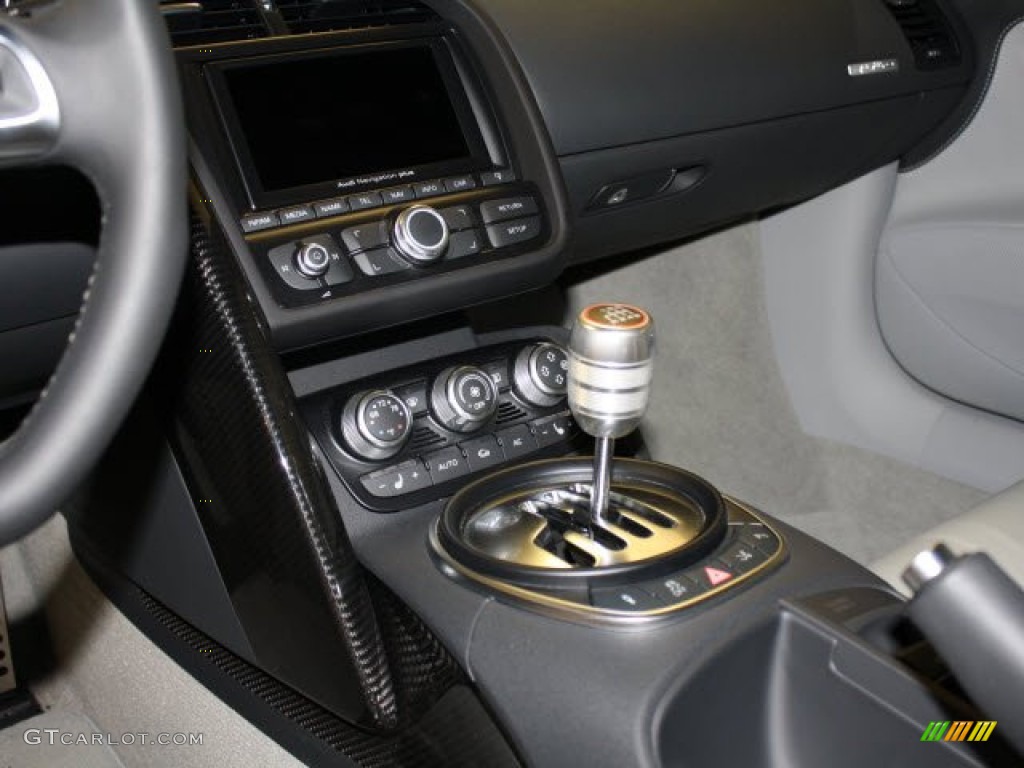 2011 Audi R8 Spyder 5.2 FSI quattro 6 Speed Manual Transmission Photo #67148069