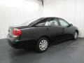 Black - Camry LE Photo No. 26