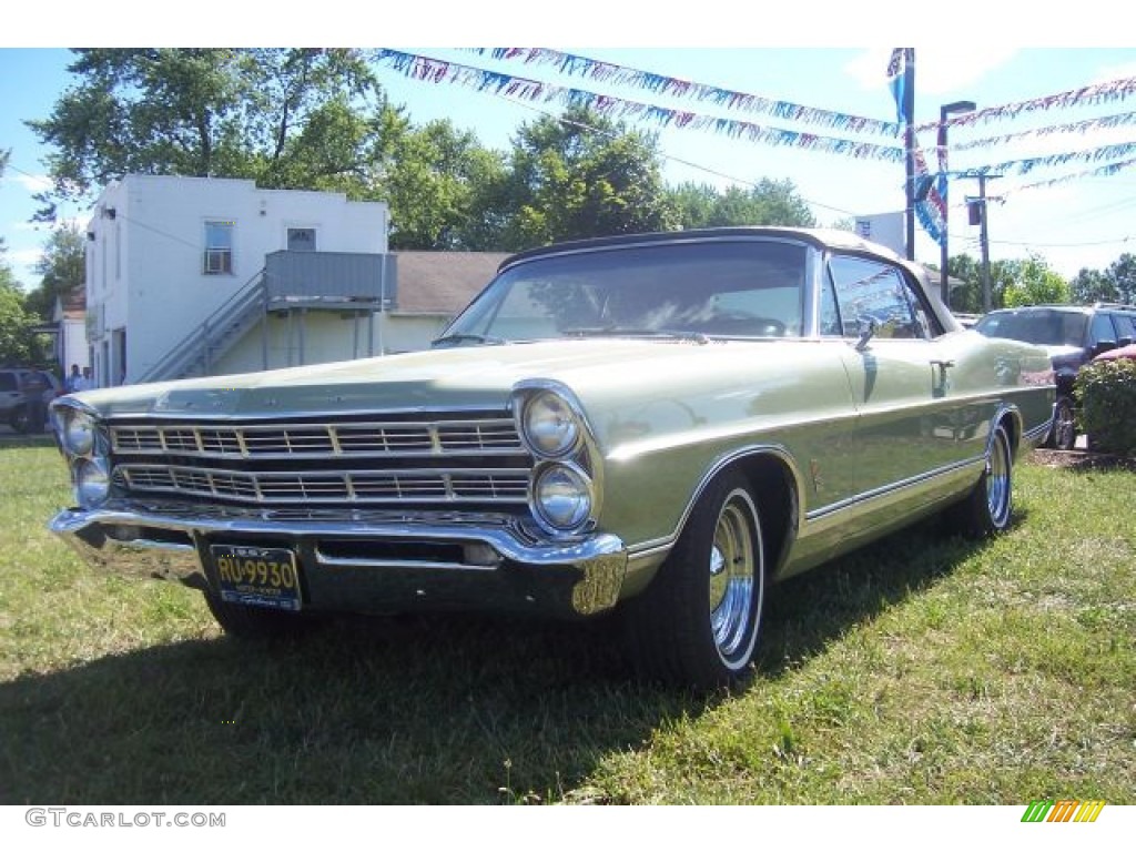 1967 Galaxie 500 Convertible - Lime Gold / Parchment photo #2