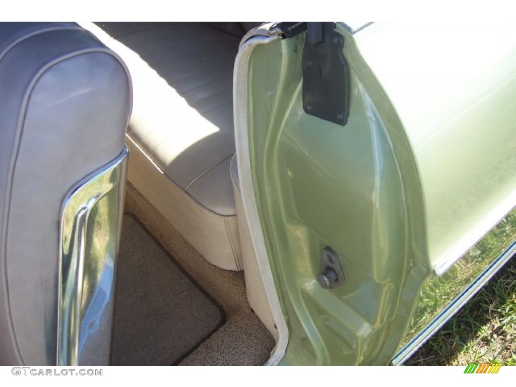 1967 Galaxie 500 Convertible - Lime Gold / Parchment photo #43