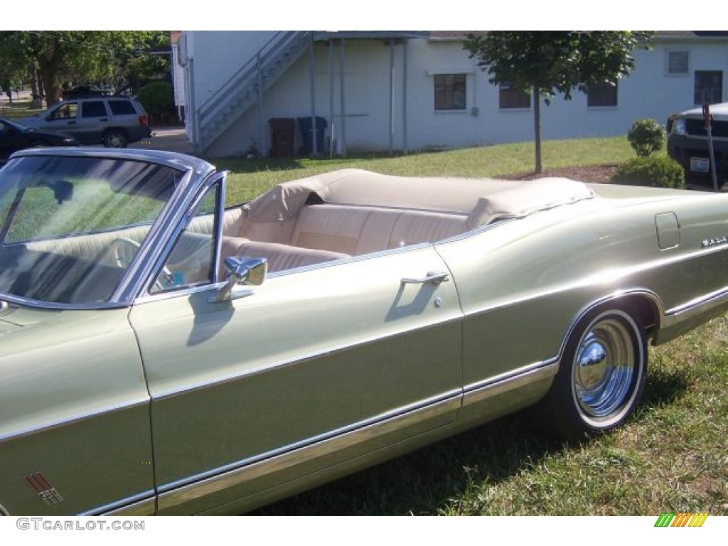 1967 Galaxie 500 Convertible - Lime Gold / Parchment photo #68