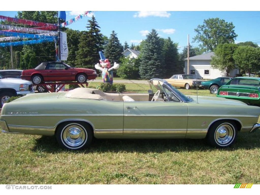 1967 Galaxie 500 Convertible - Lime Gold / Parchment photo #73