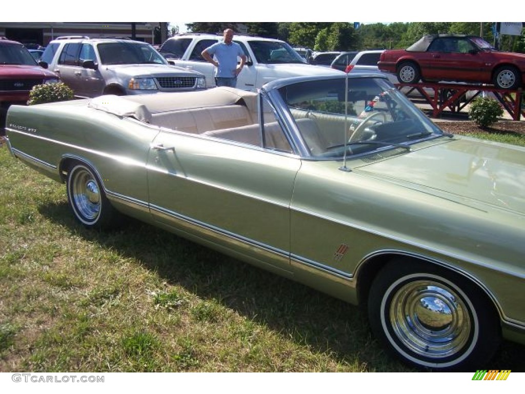 1967 Galaxie 500 Convertible - Lime Gold / Parchment photo #74