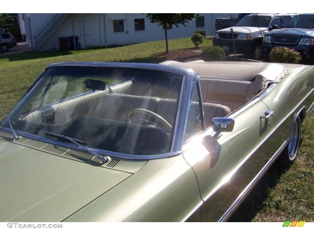 1967 Galaxie 500 Convertible - Lime Gold / Parchment photo #76