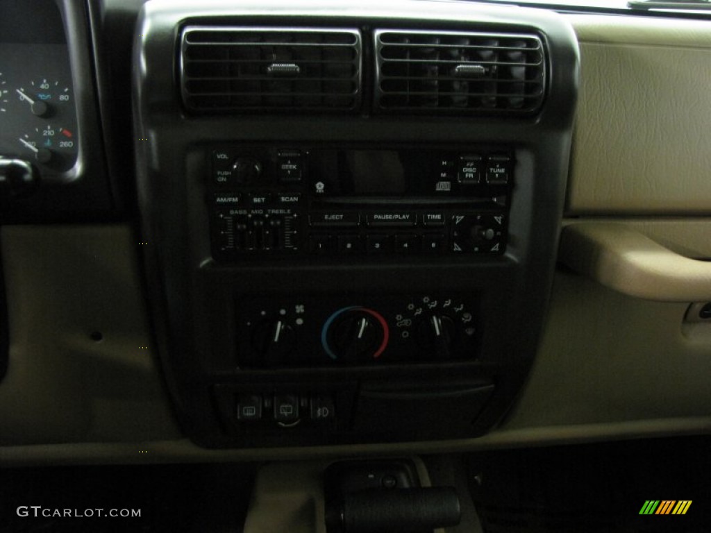 2000 Wrangler Sahara 4x4 - Stone White / Camel/Dark Green photo #25