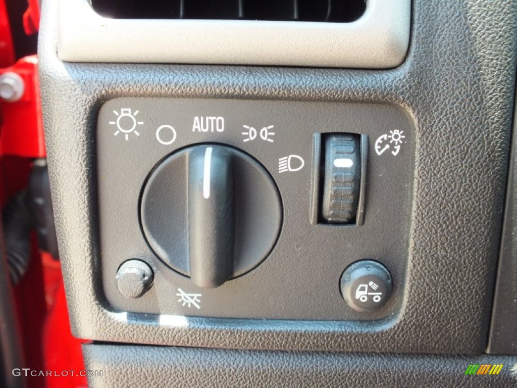 2009 GMC Canyon Work Truck Regular Cab Controls Photo #67155765