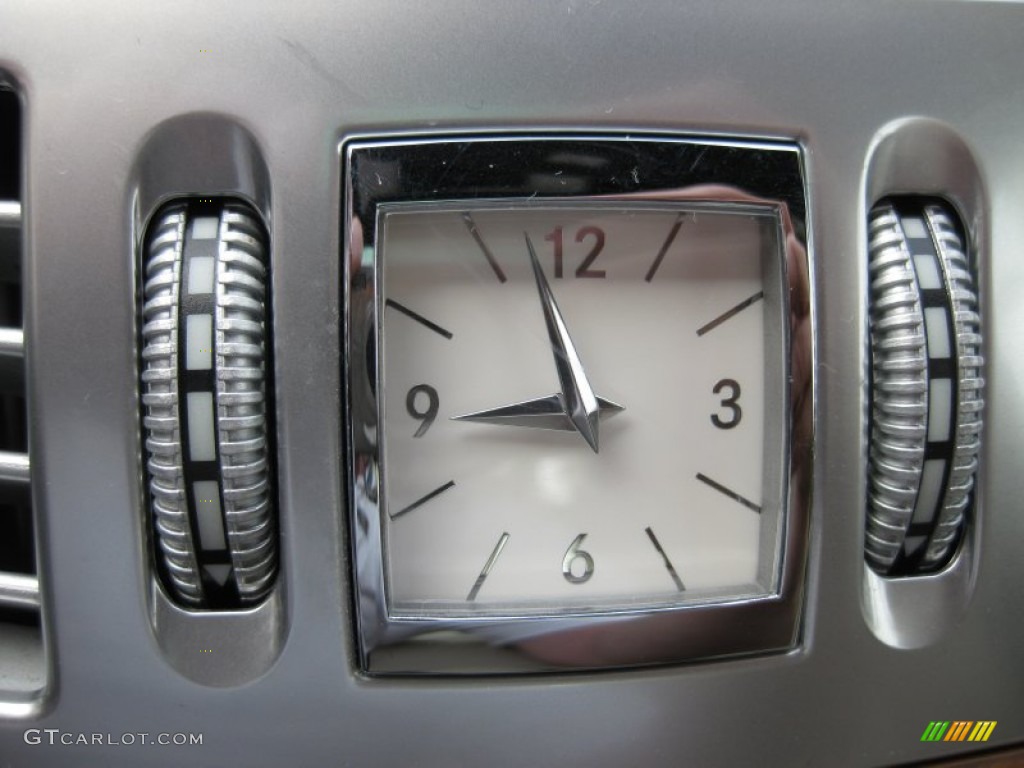 2007 Mercedes-Benz S 550 Sedan Clock Photo #67156298