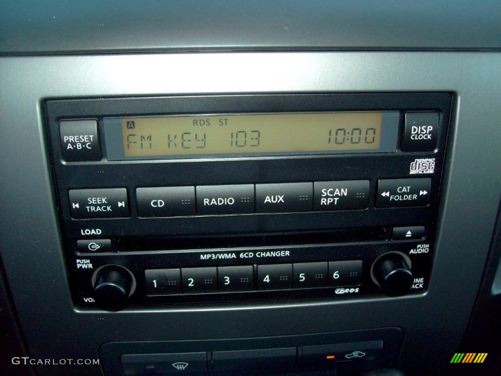 2011 Nissan Titan SV King Cab 4x4 Audio System Photos