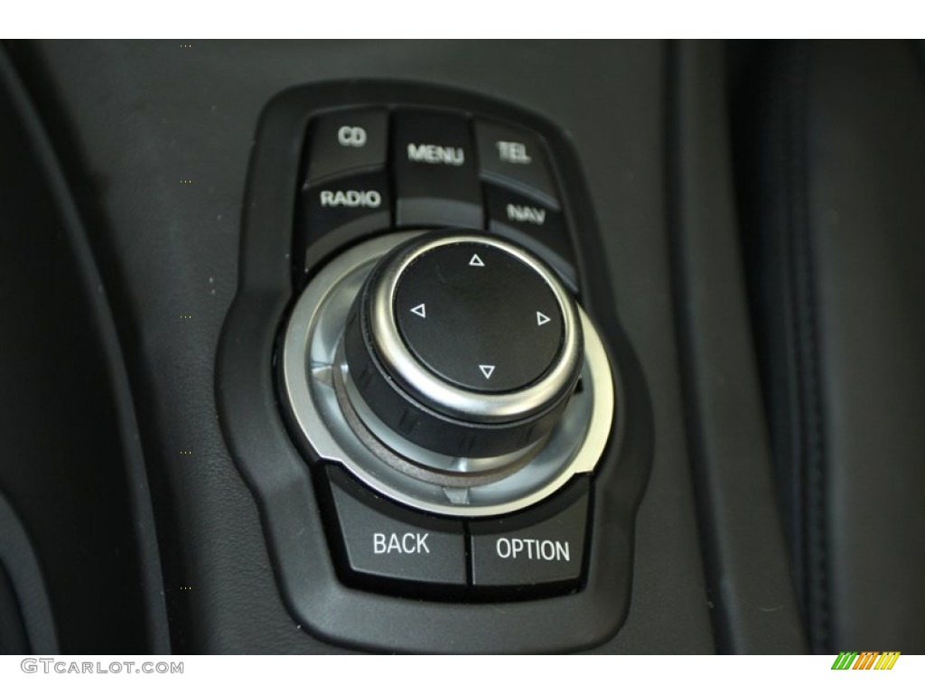 2011 BMW M3 Coupe Controls Photo #67157423