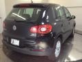 Deep Black Metallic - Tiguan S 4Motion Photo No. 5
