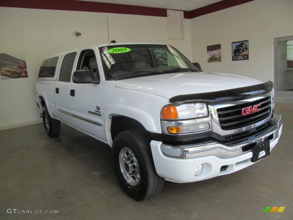 2005 Sierra 2500HD SLT Crew Cab 4x4 - Summit White / Neutral photo #6