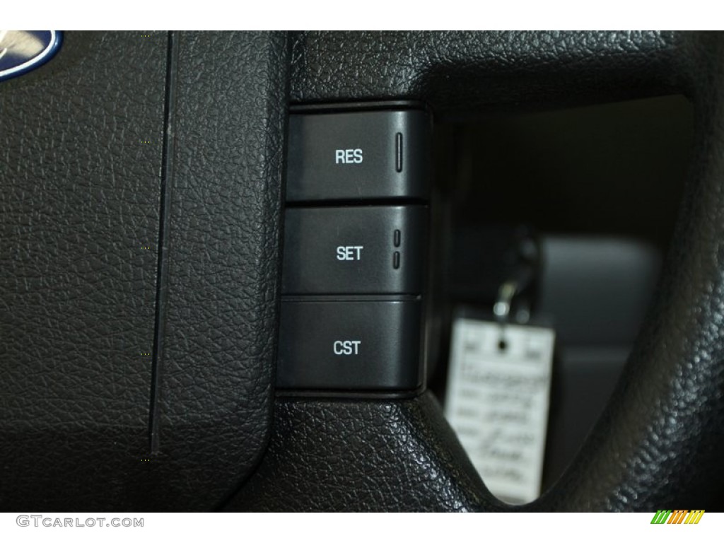2006 F150 STX Regular Cab - Silver Metallic / Medium Flint photo #22