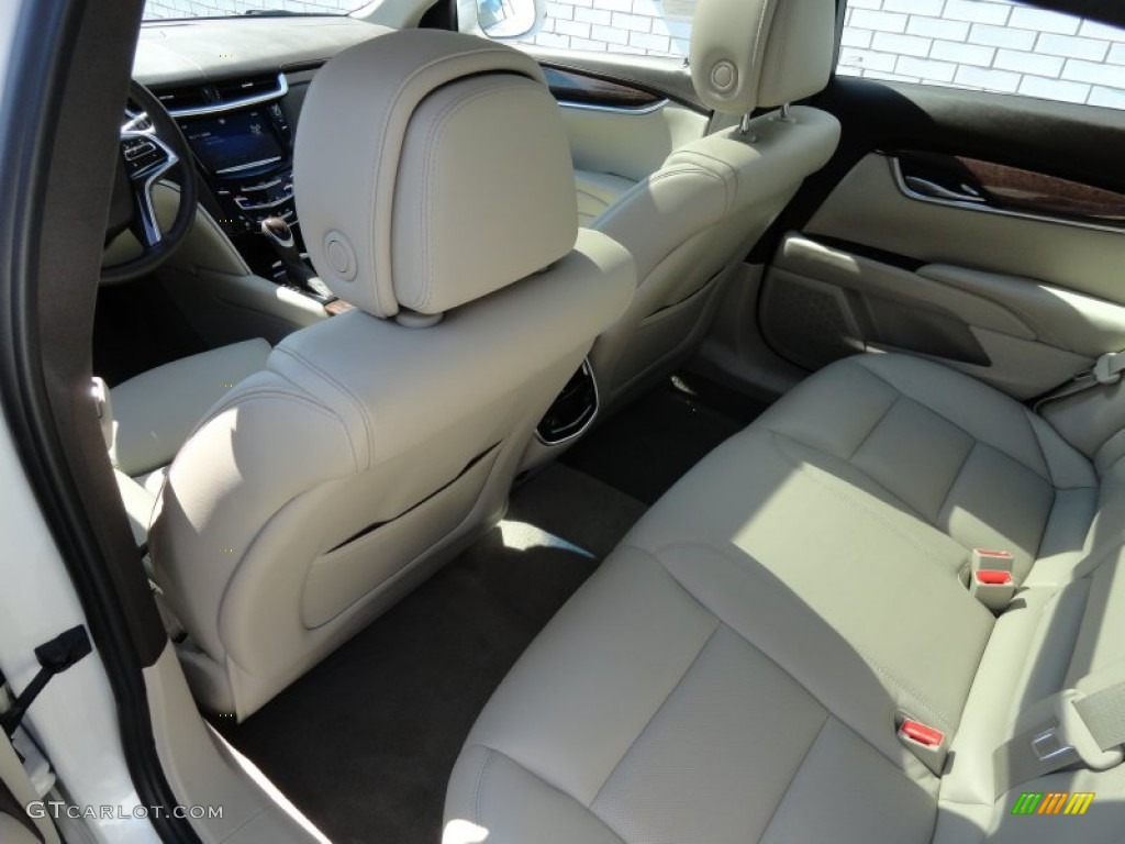 2013 Cadillac XTS Luxury AWD Rear Seat Photo #67160456