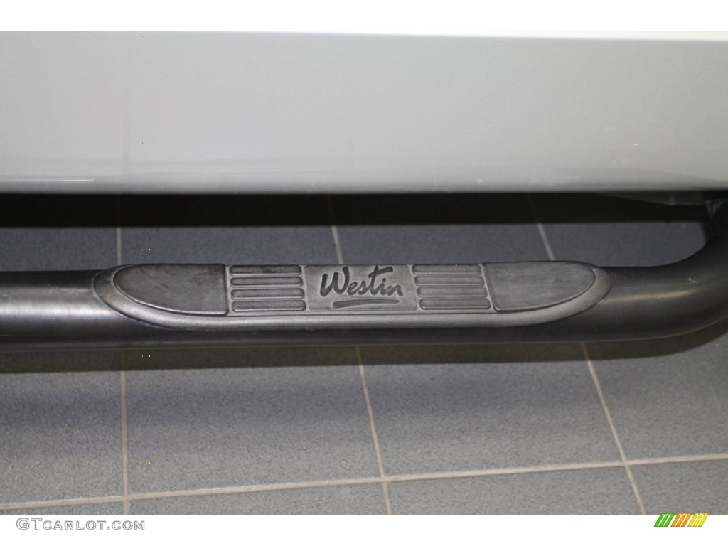 2006 F150 STX Regular Cab - Silver Metallic / Medium Flint photo #35