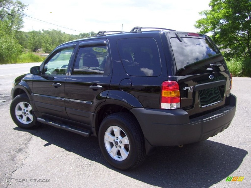 2006 Escape XLT V6 4WD - Black / Medium/Dark Flint photo #5