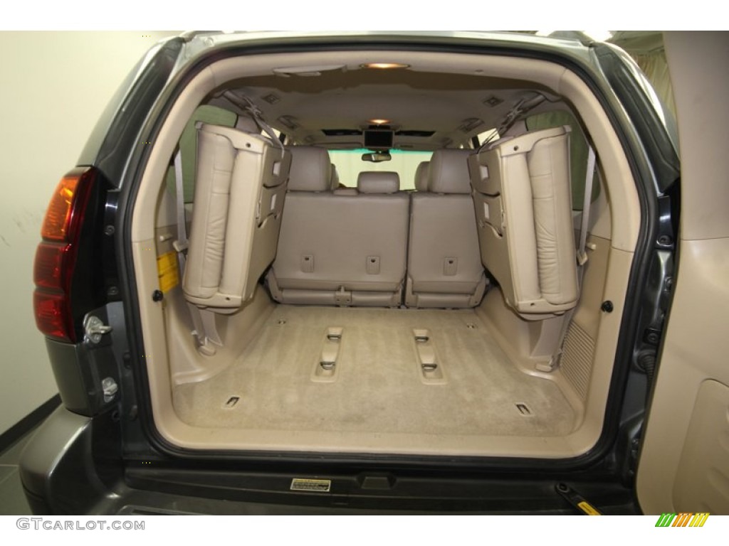 2004 Lexus GX 470 Trunk Photo #67162709