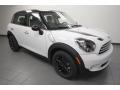 Light White - Cooper Countryman Photo No. 1