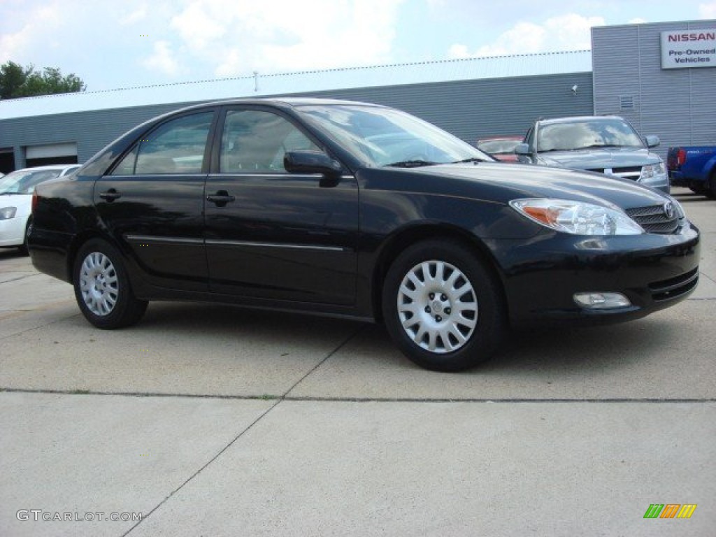 2004 Camry XLE - Black / Taupe photo #2