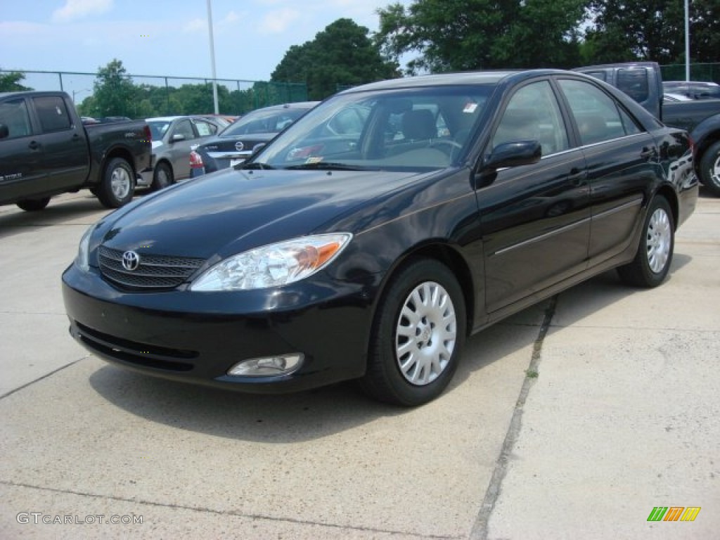 2004 Camry XLE - Black / Taupe photo #7