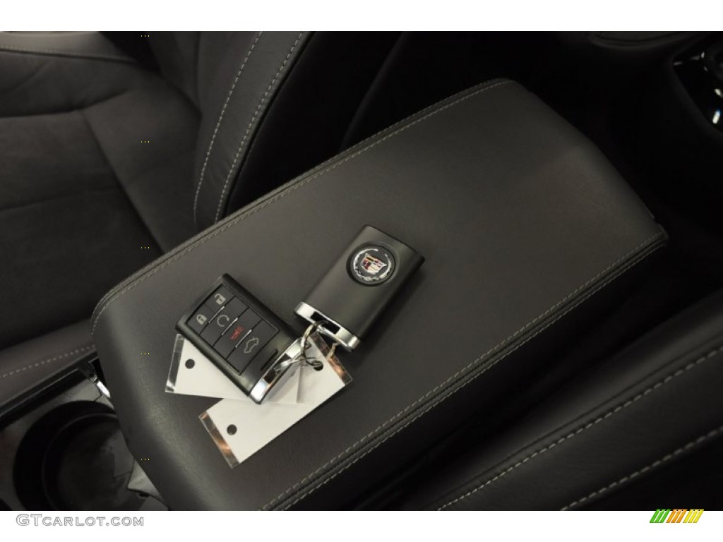 2012 Cadillac CTS -V Coupe Keys Photos